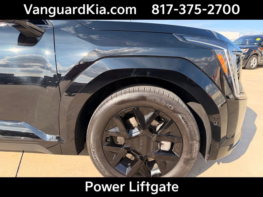 Certified 2026 Kia EV9 Land w/ Nightfall Edition Package image 11