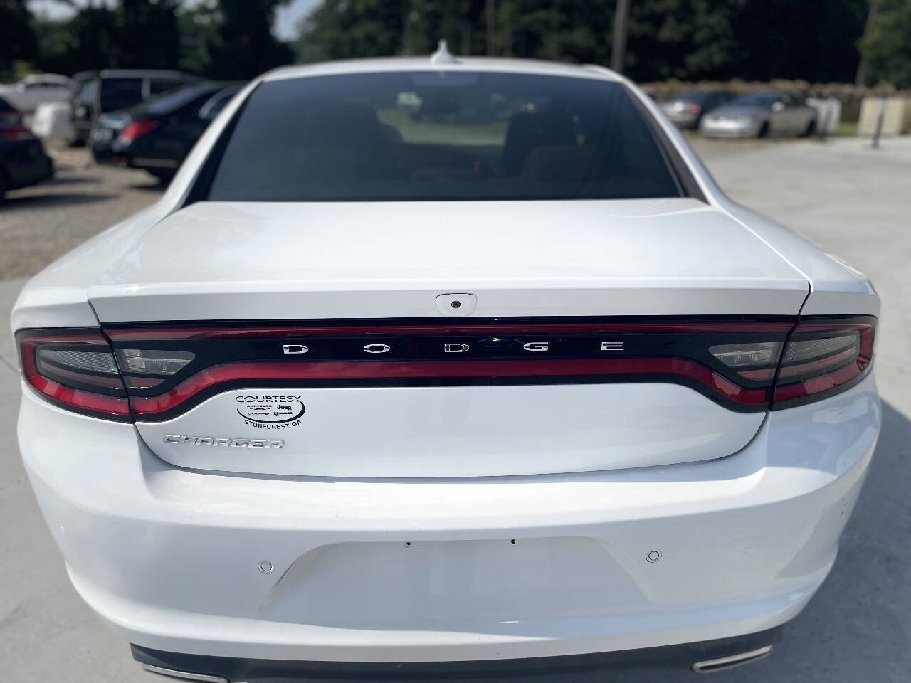 Used 2023 Dodge Charger SXT RWD image 6