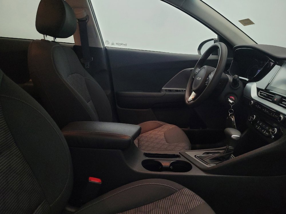 Used 2022 Kia Niro LX FWD image 21