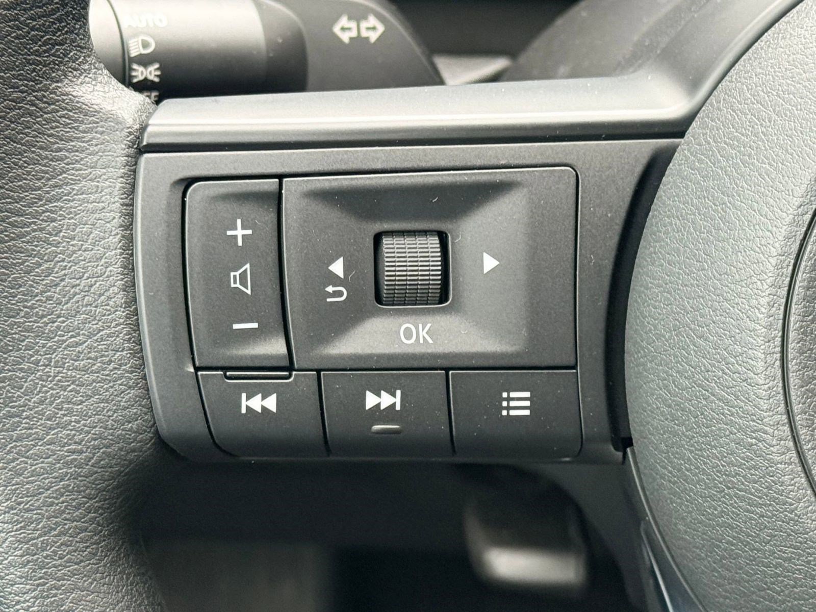 New 2026 Nissan Kicks SV w/ Charging Package image 13