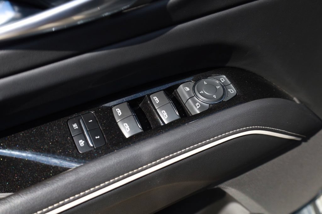 Used 2022 Cadillac Escalade ESV Sport w/ Touring Package RWD image 27