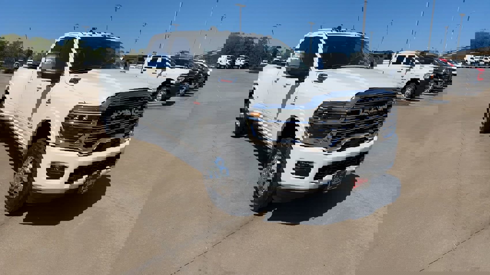 Used 2025 RAM 3500 Longhorn image 3