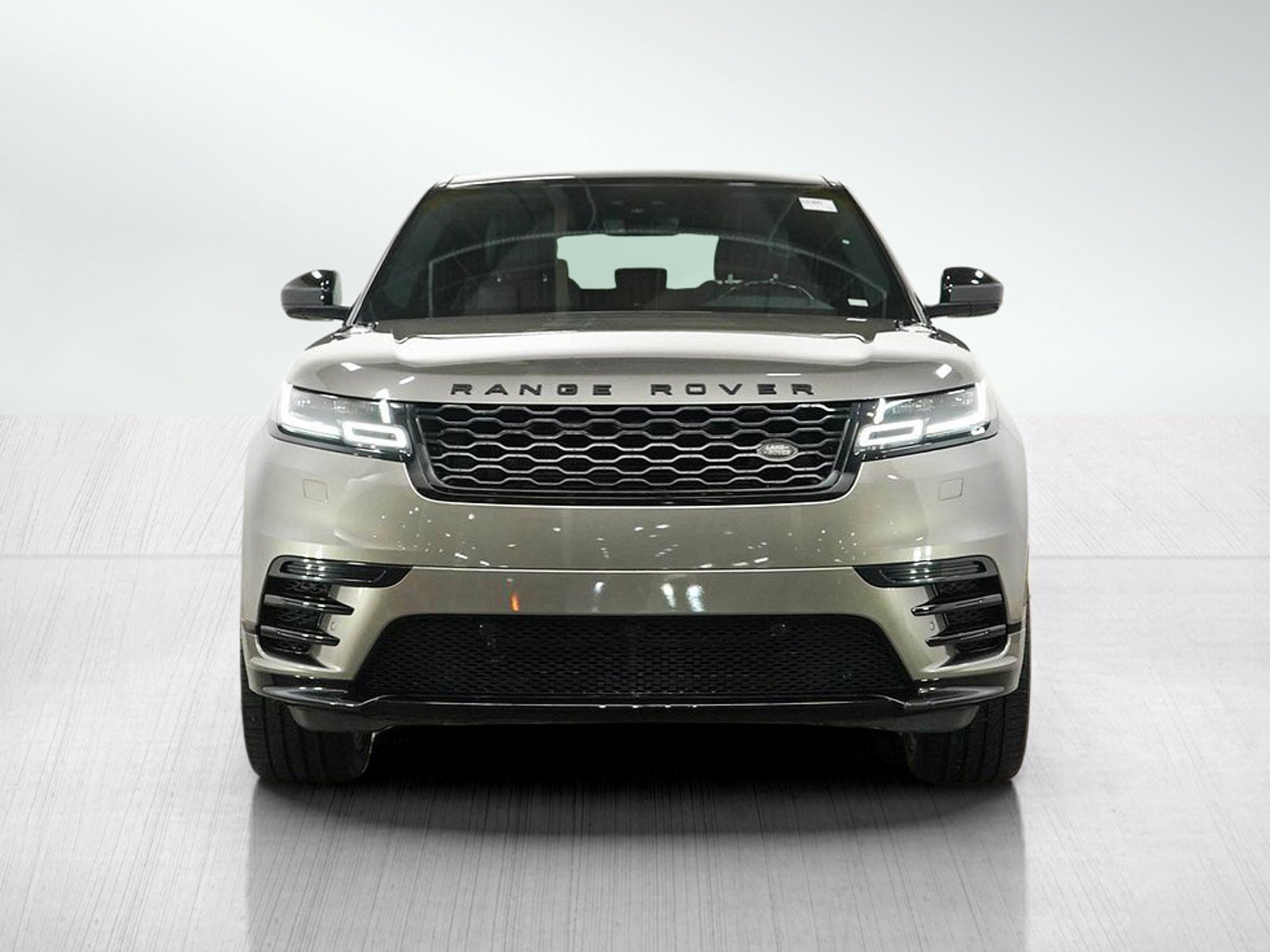 Used 2020 Land Rover Range Rover Velar R-Dynamic S AWD/4WD image 8