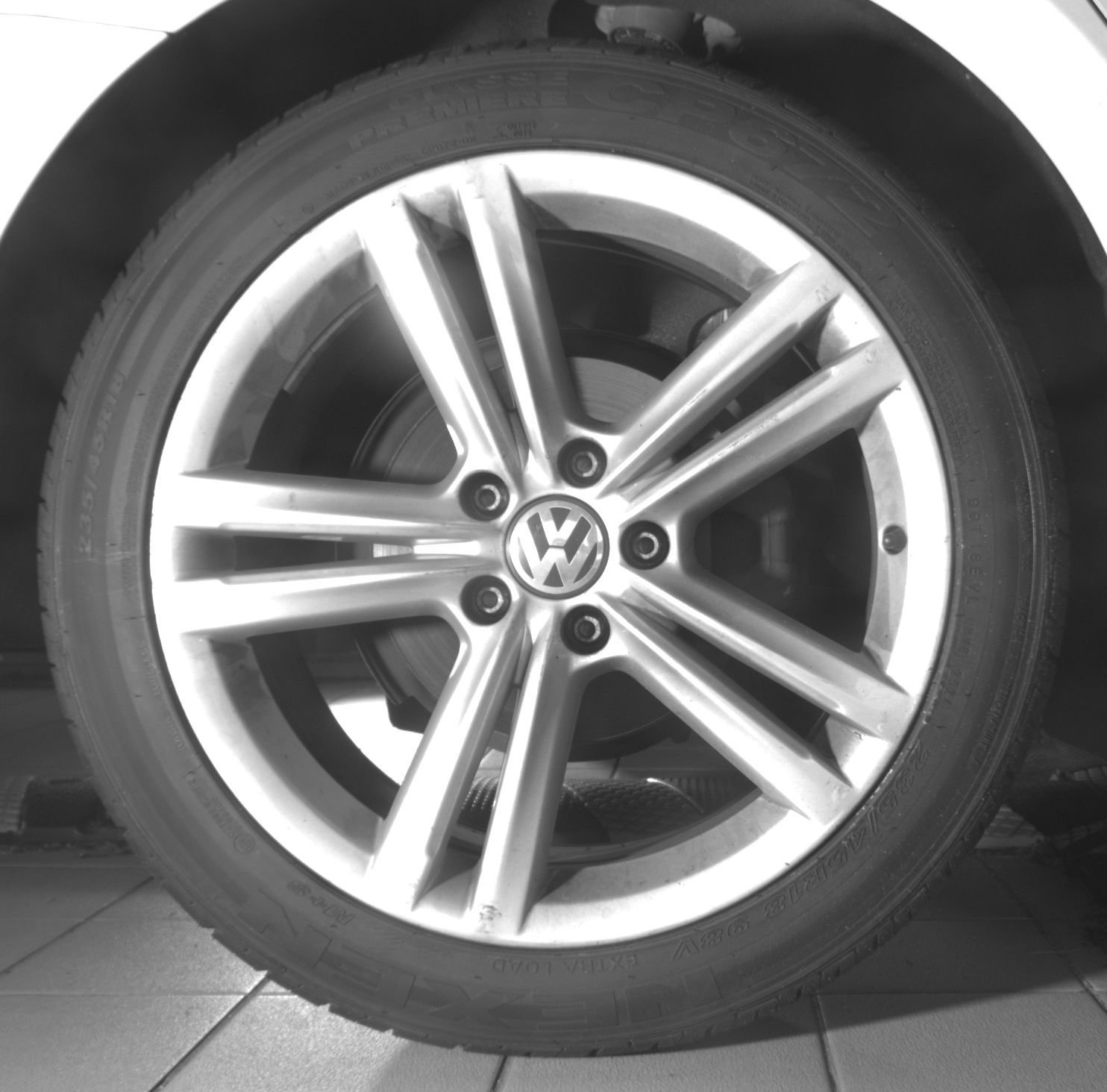 Used 2014 Volkswagen Passat 2.5 SE FWD image 32