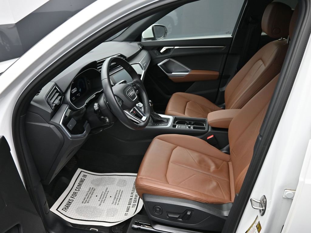 Used 2022 Audi Q3 2.0T Premium image 11