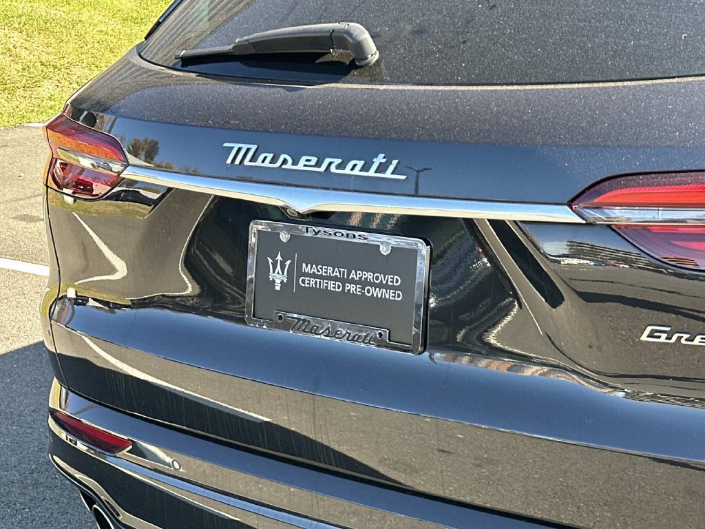 Used 2024 Maserati Grecale Modena AWD/4WD image 12