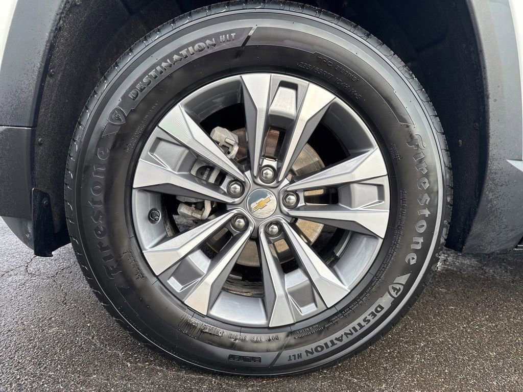 Used 2025 Chevrolet Equinox LT image 11