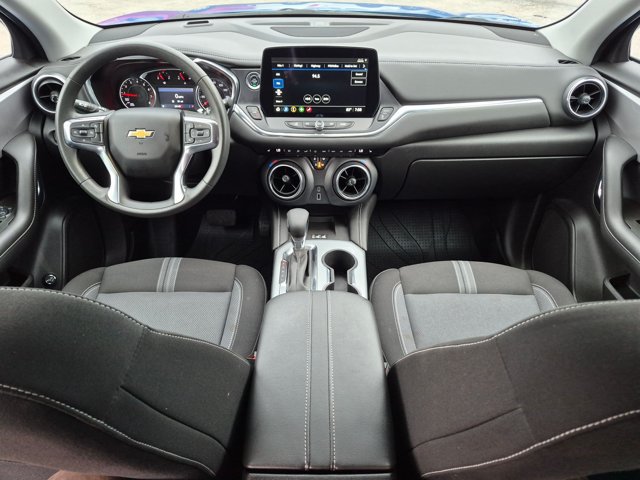 Used 2024 Chevrolet Blazer LT w/ Convenience Package FWD image 18