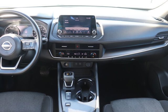 Used 2024 Nissan Rogue SV image 13