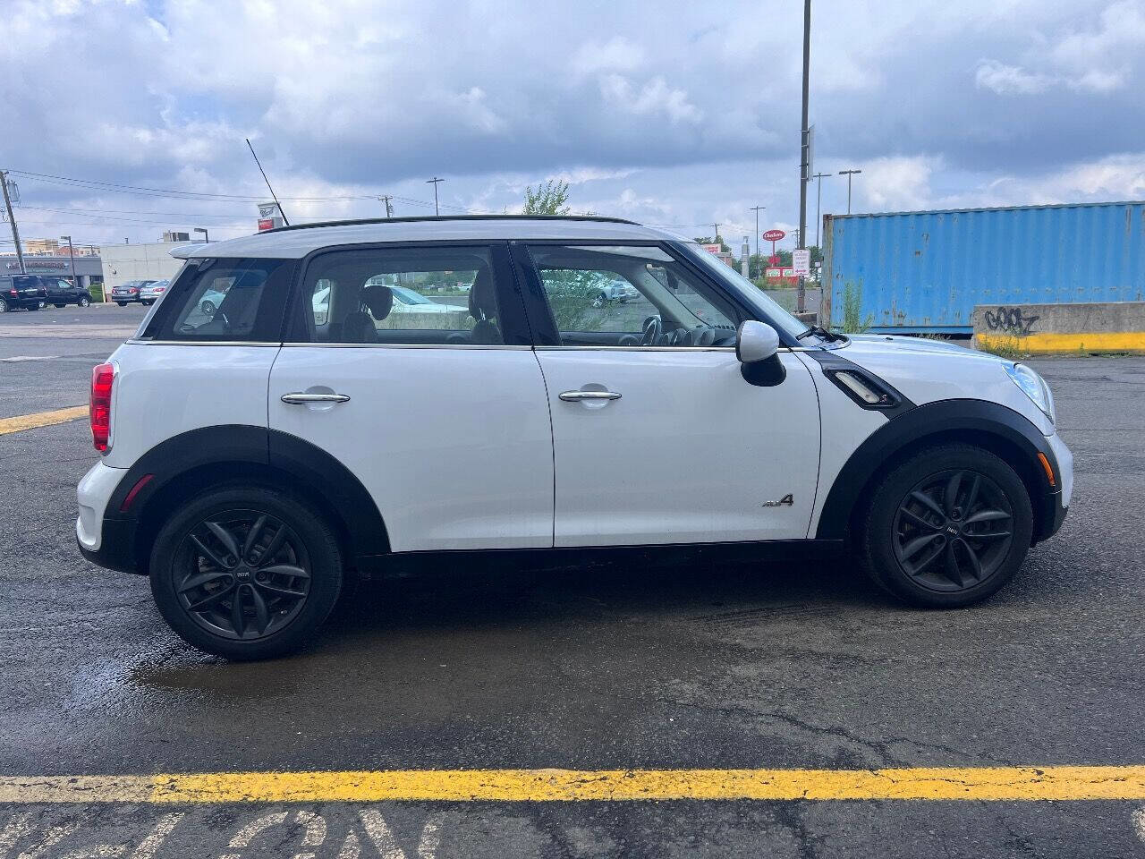 Used 2012 MINI Cooper Countryman S image 4