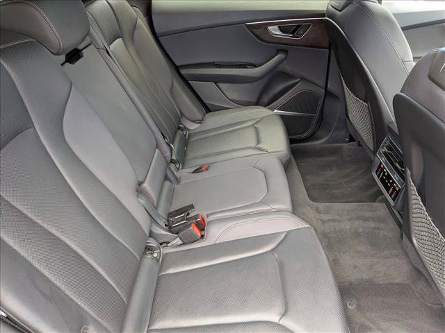 Used 2019 Audi Q8 Premium Plus w/ Premium Plus AWD/4WD image 22