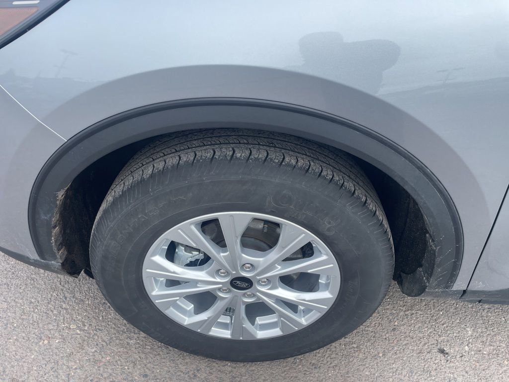 Used 2024 Ford Escape Active image 9