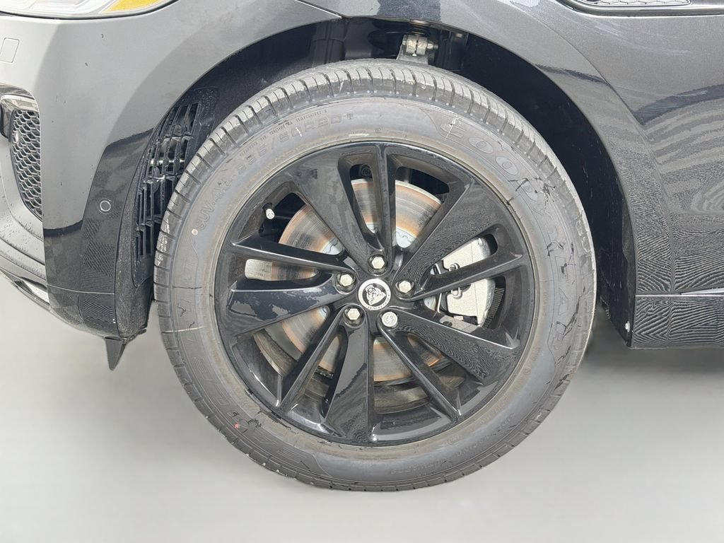 New 2026 Jaguar F-PACE R-Dynamic S AWD/4WD image 33