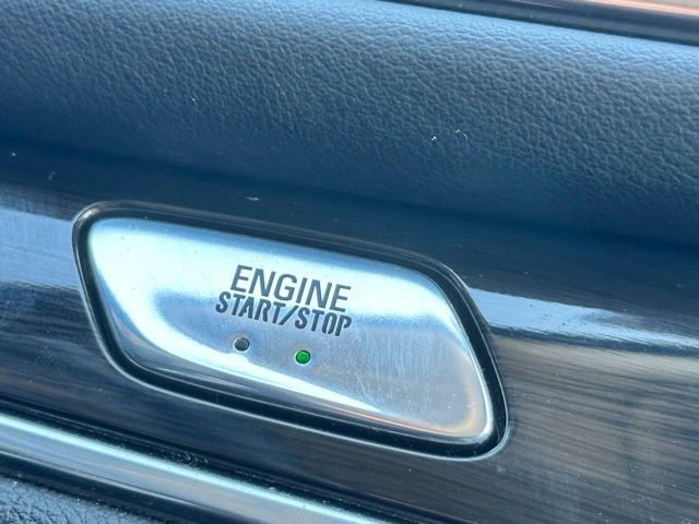 Used 2019 Buick Enclave Essence image 17