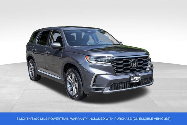 Used 2025 Honda Pilot EX-L image 2