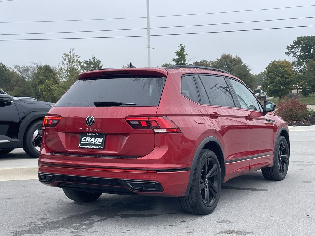 Used 2024 Volkswagen Tiguan SE R-Line image 7