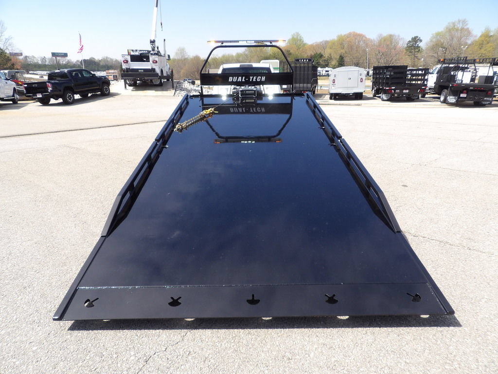 Used 2024 RAM 4500 Tradesman RWD image 18