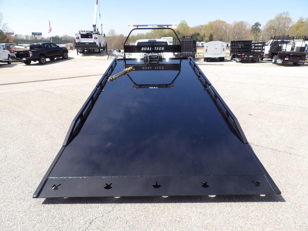 Used 2024 RAM 4500 Tradesman RWD image 18