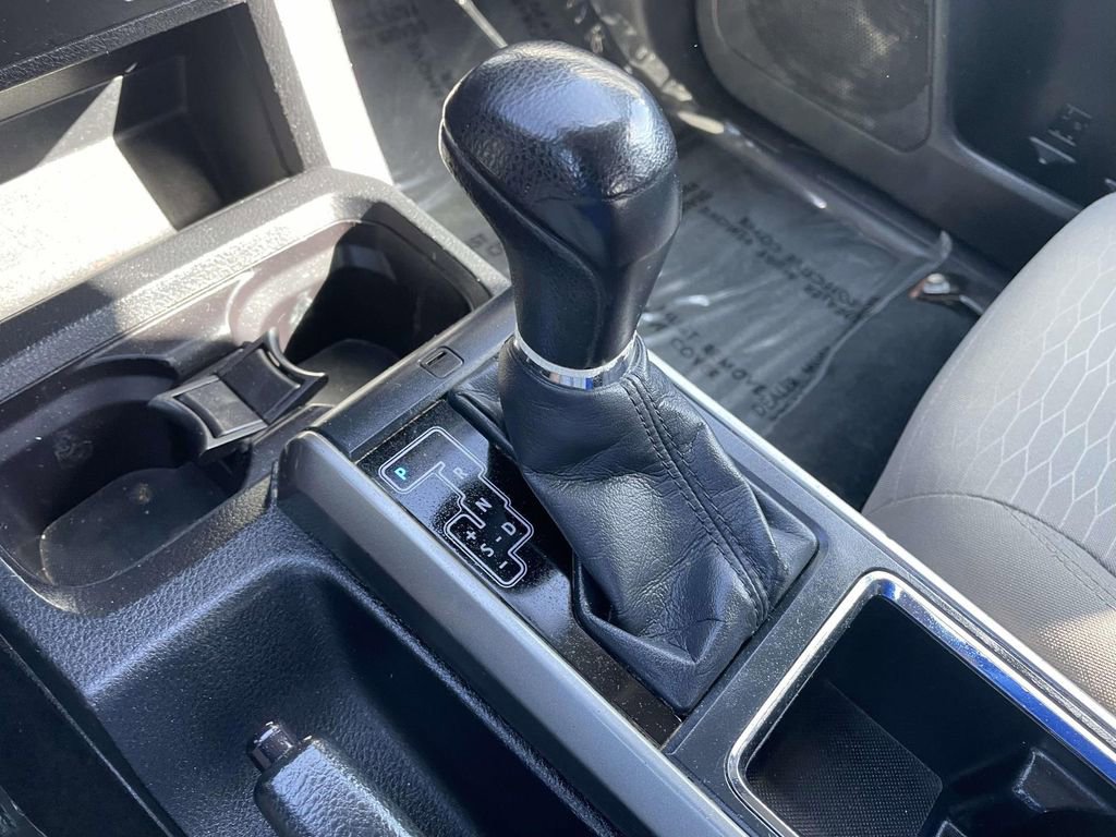 Used 2017 Toyota Tacoma SR5 w/ Tow Package image 42