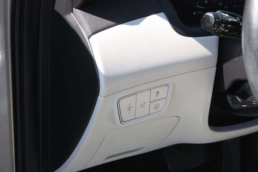 Used 2023 Hyundai Tucson Limited image 12