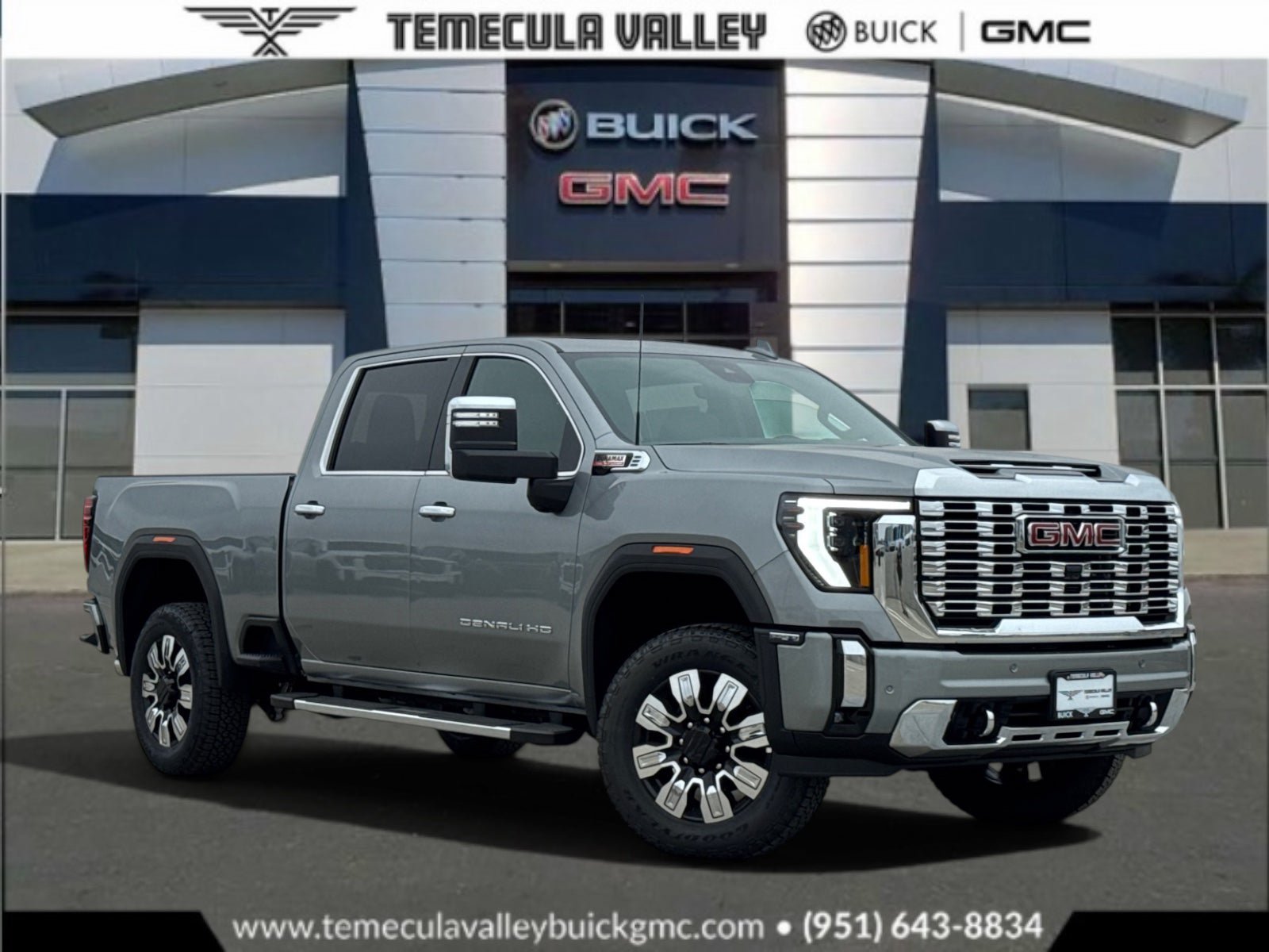 New 2026 GMC Sierra 2500 Denali w/ Denali Reserve Package AWD/4WD image 1
