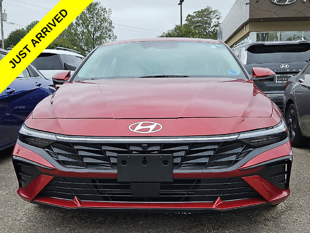 Used 2024 Hyundai Elantra Limited
