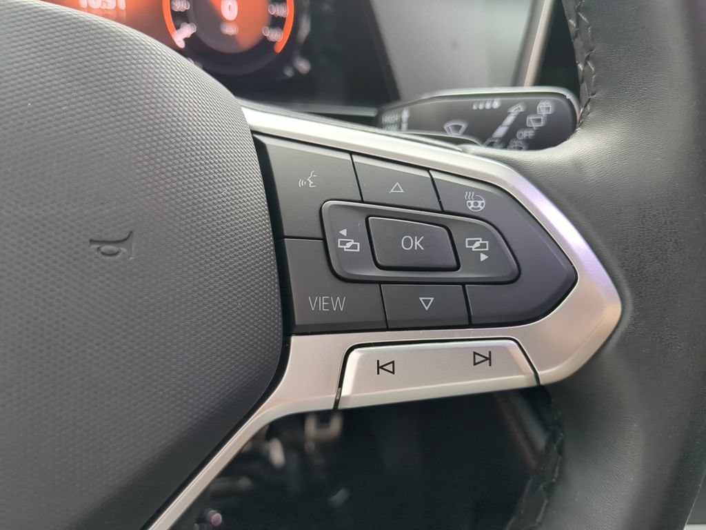 Certified 2025 Volkswagen Atlas Peak Edition SE AWD/4WD image 33