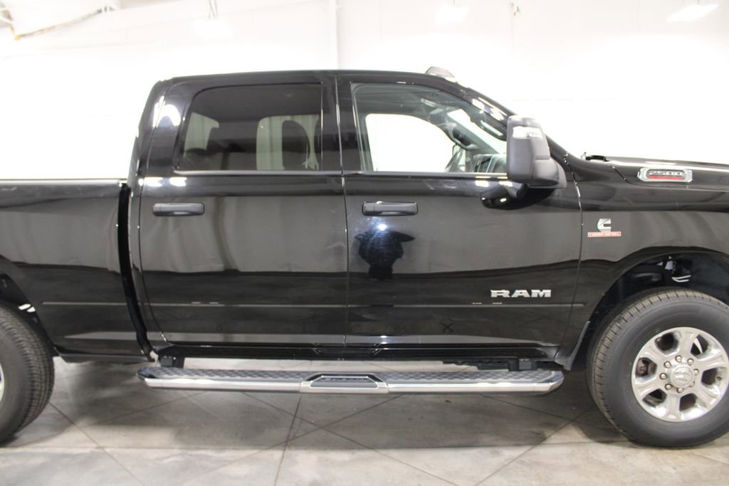 Used 2023 RAM 2500 Big Horn w/ Level 1 Equipment Group image 11
