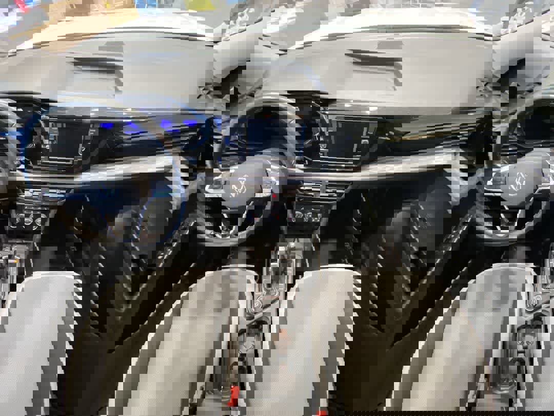 Used 2023 Volkswagen Taos S image 23