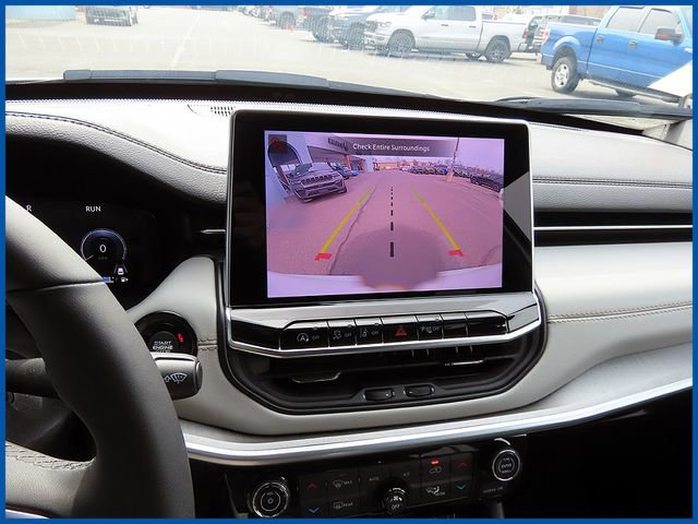 Certified 2025 Jeep Compass Limited w/ Elite Group image 17