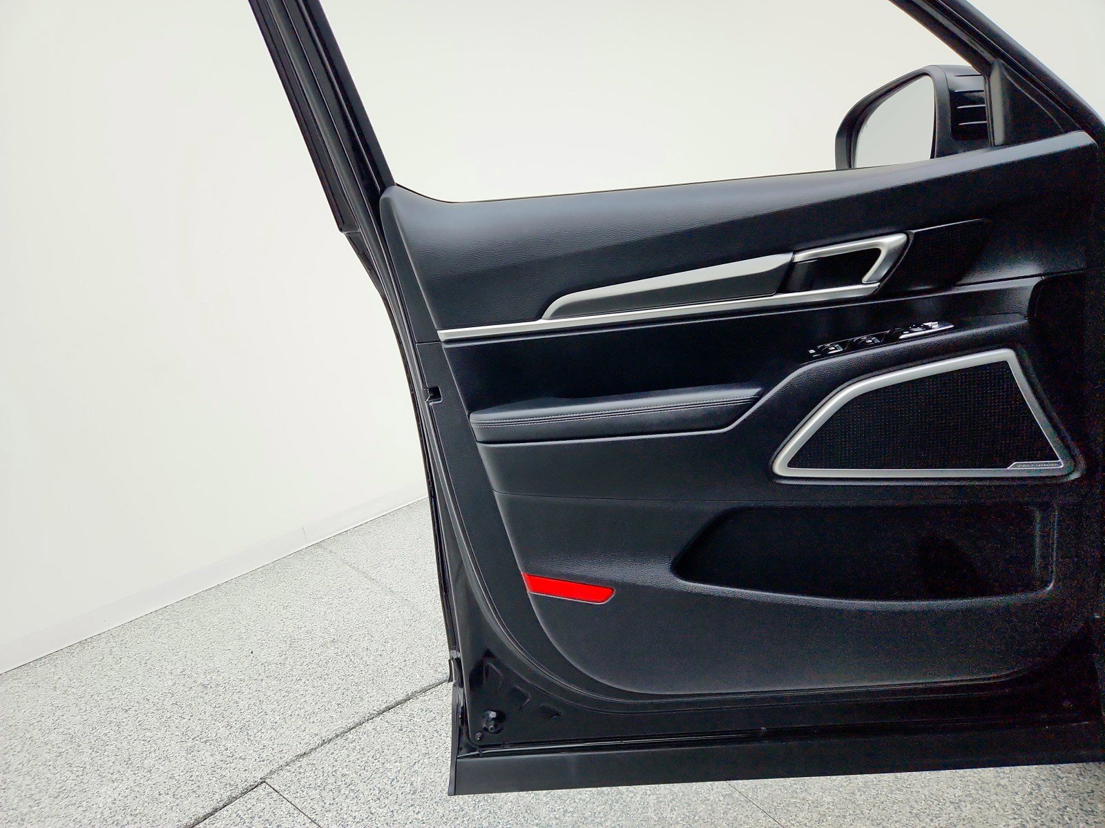 Used 2022 Kia Telluride S image 20