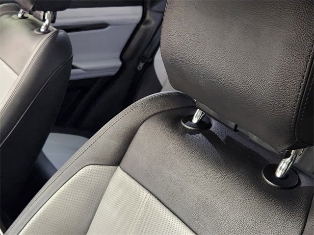 Used 2023 Land Rover Range Rover Evoque R-Dynamic SE image 14