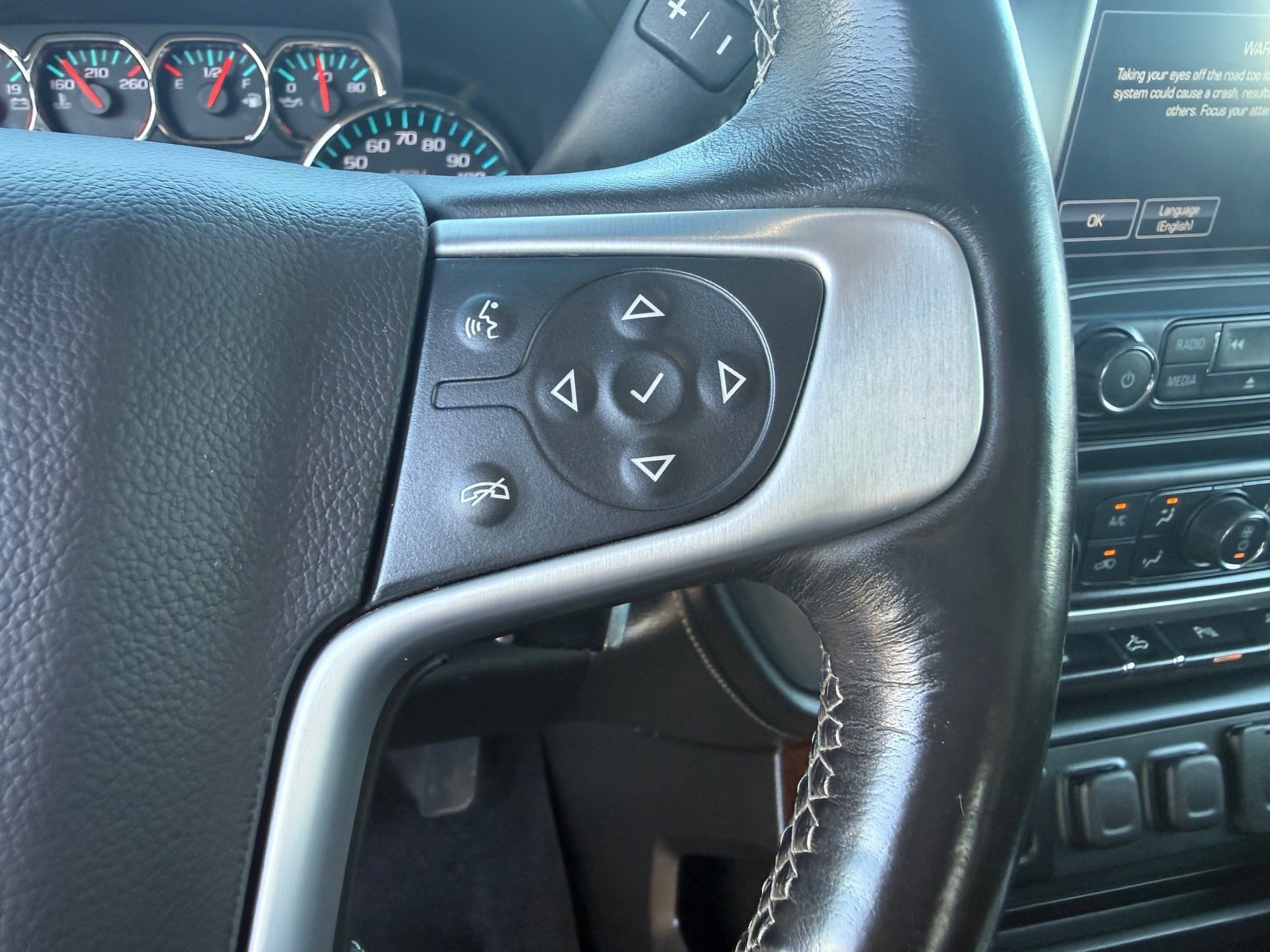 Used 2017 GMC Sierra 1500 SLT w/ SLT Premium Package image 15