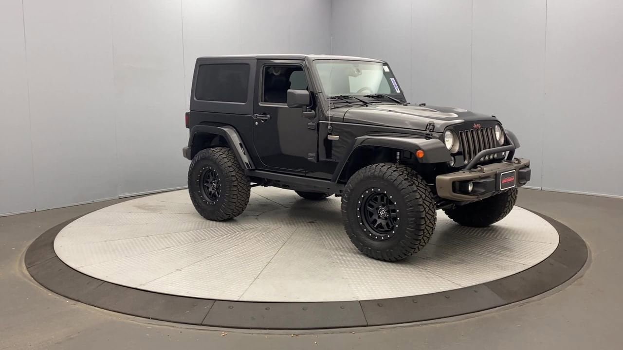 Used 2016 Jeep Wrangler Sahara AWD/4WD image 7