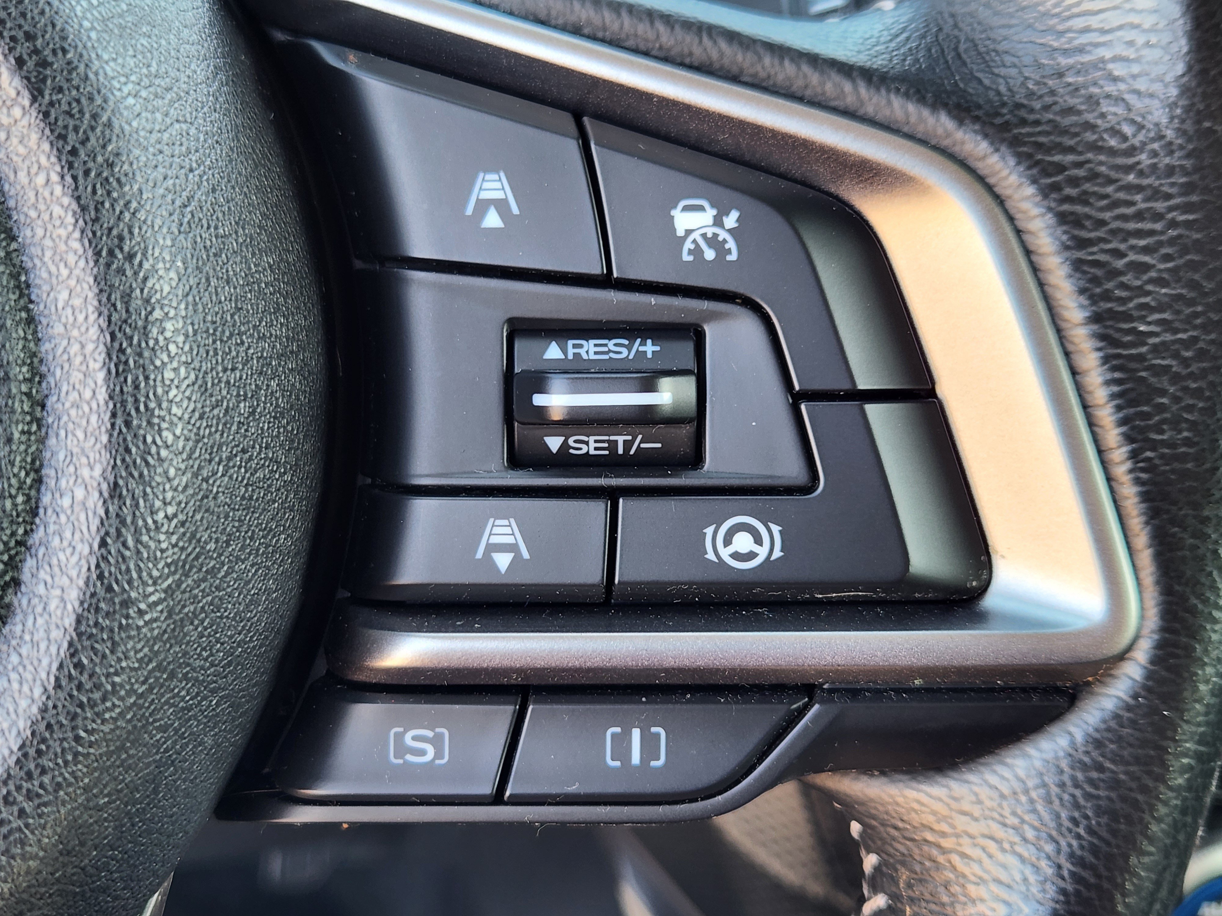 Used 2022 Subaru Forester Premium AWD/4WD image 26