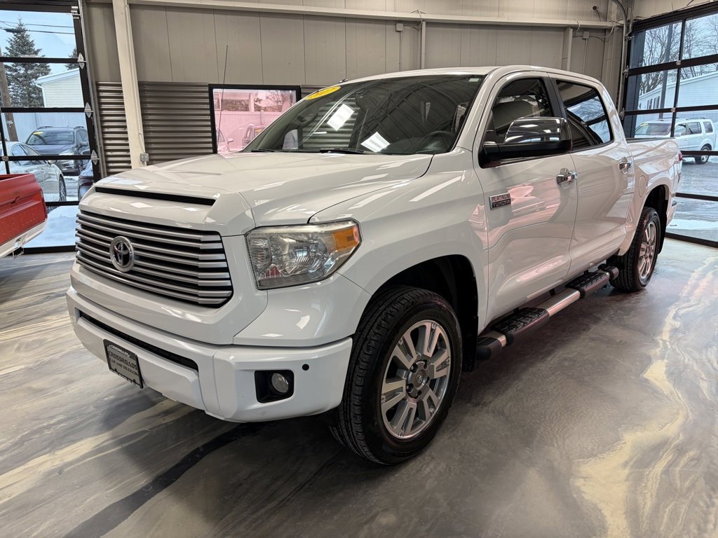 Used 2017 Toyota Tundra Platinum image 4