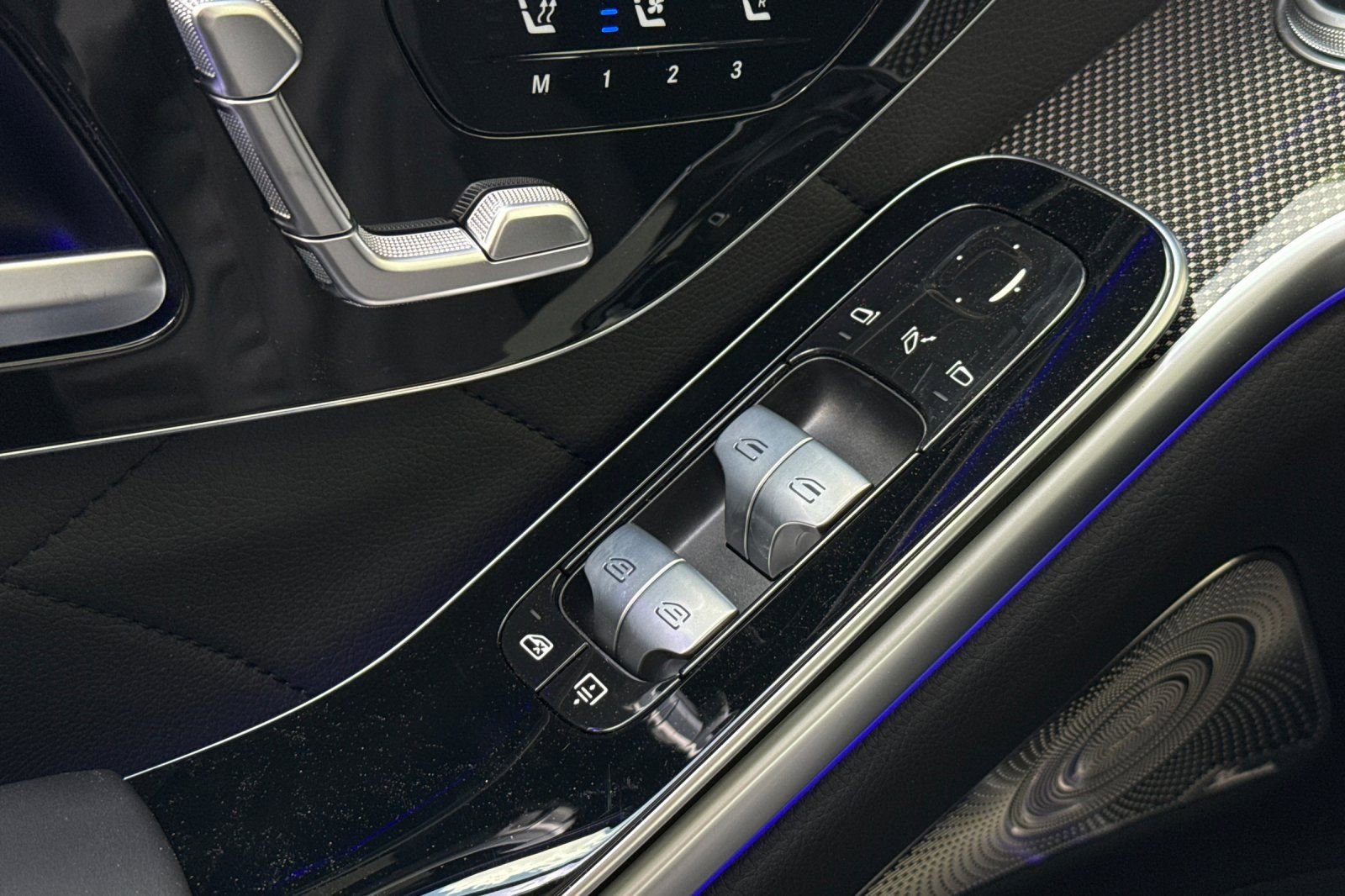 New 2025 Mercedes-Benz S 580 4MATIC Sedan image 23