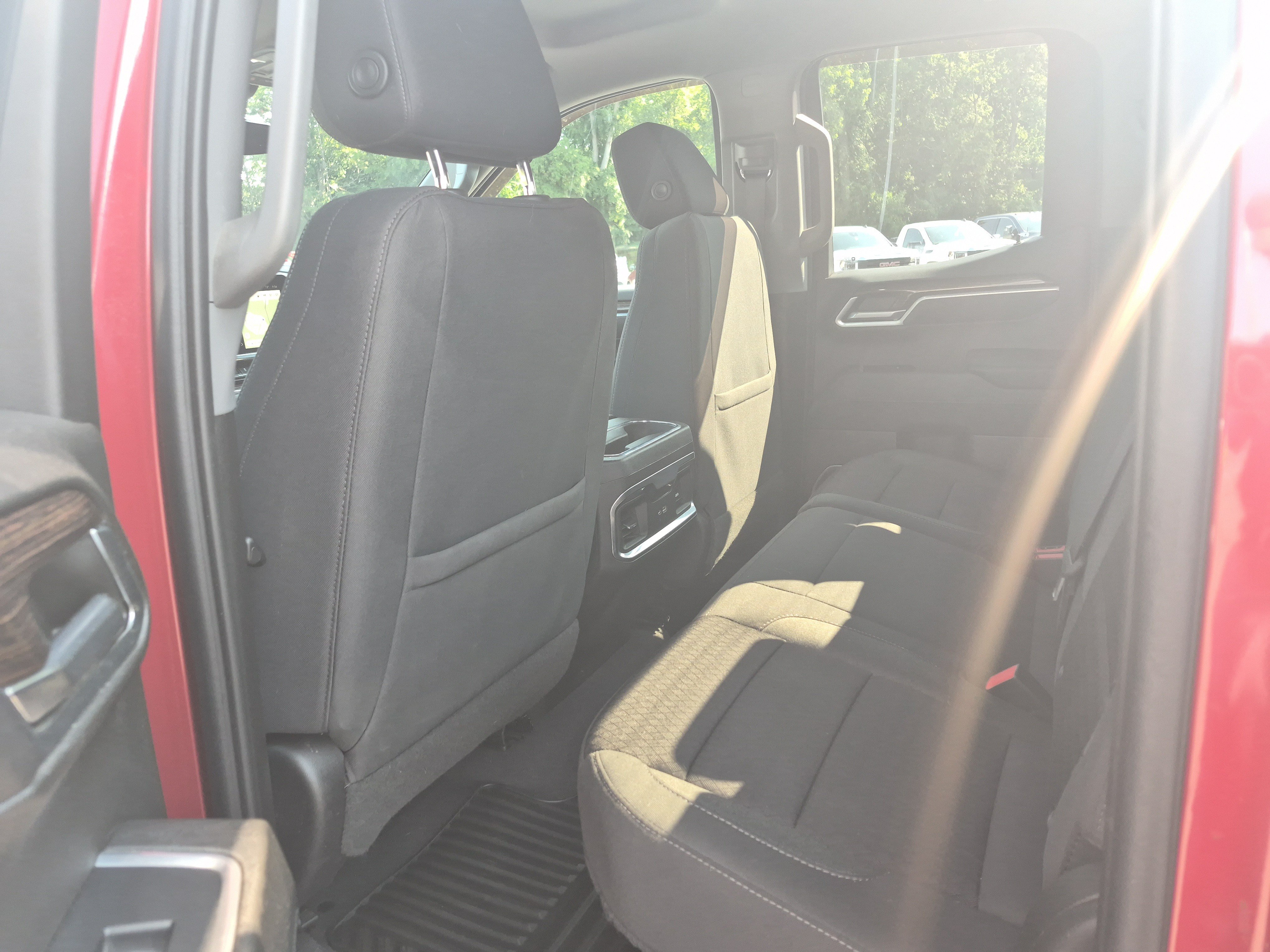 Used 2023 GMC Sierra 1500 Elevation AWD/4WD image 10