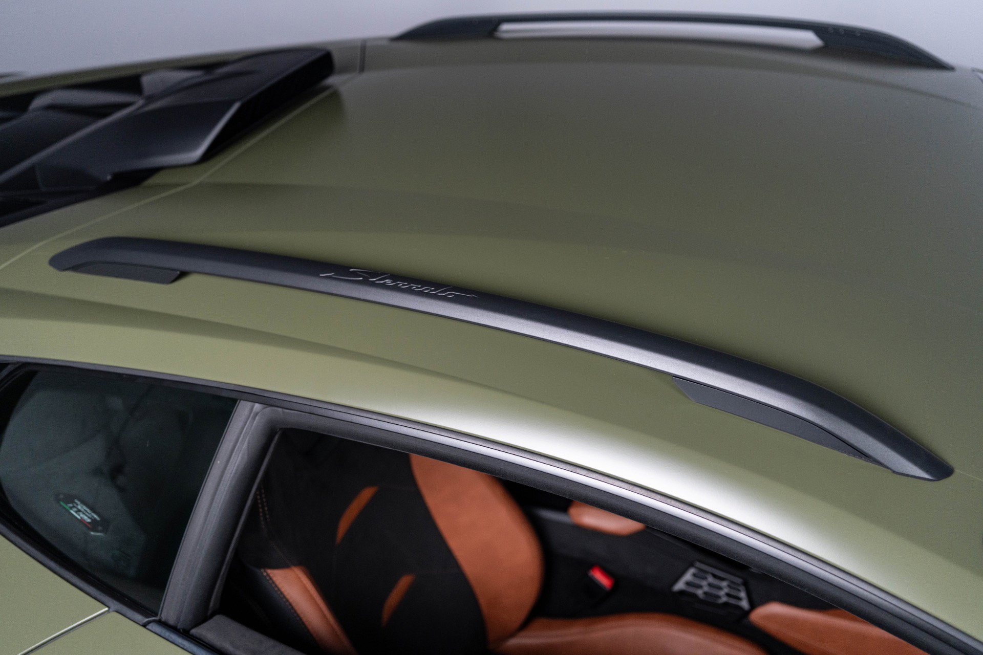 Used 2024 Lamborghini Huracan Sterrato AWD/4WD image 43