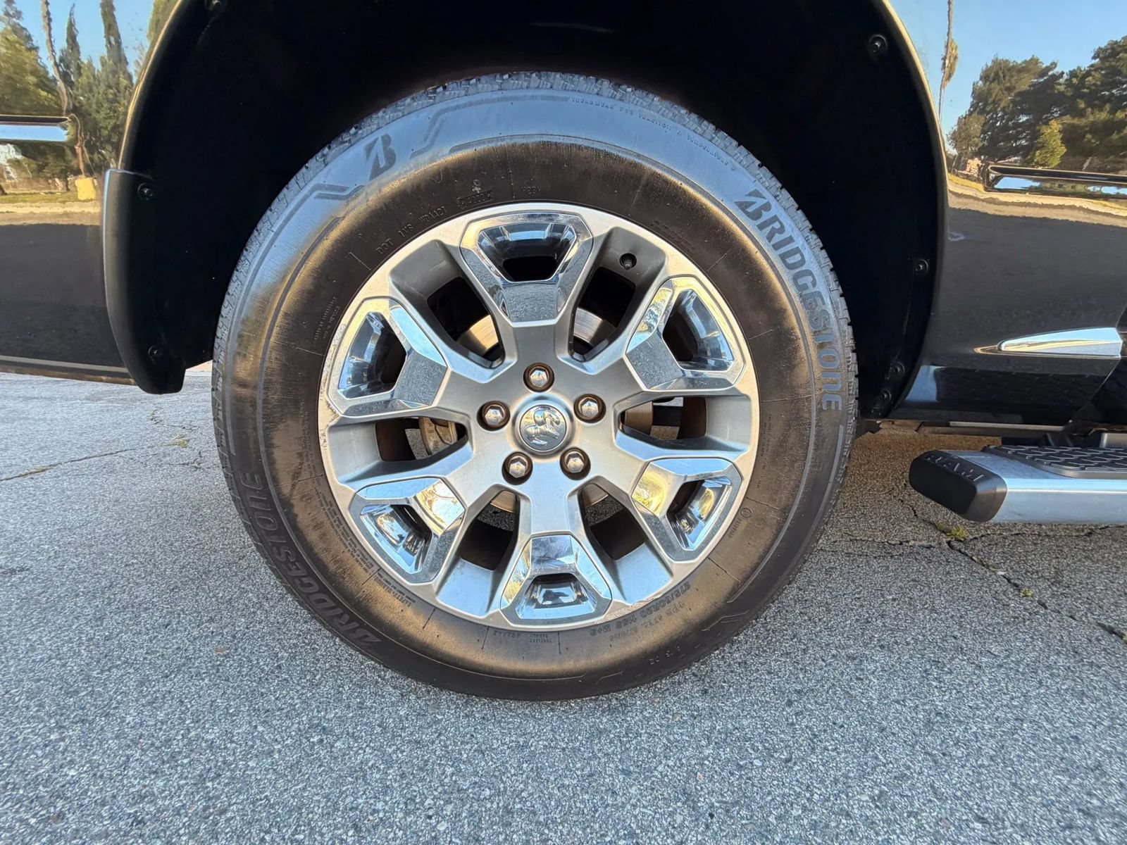 Used 2016 RAM 1500 Limited RWD image 15