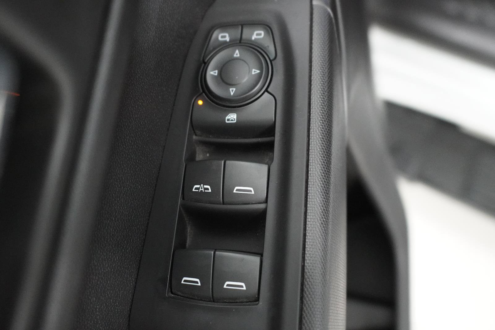 Used 2022 Chevrolet Silverado 1500 Custom image 4