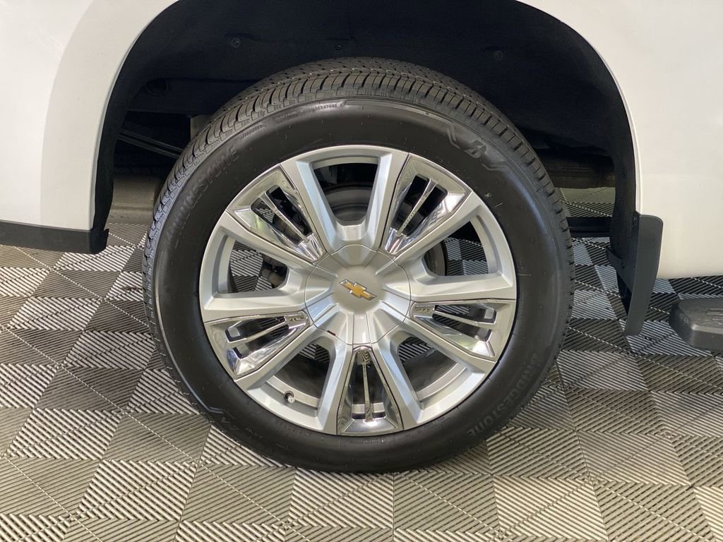 Certified 2023 Chevrolet Silverado 1500 High Country w/ High Country Premium Package AWD/4WD image 40