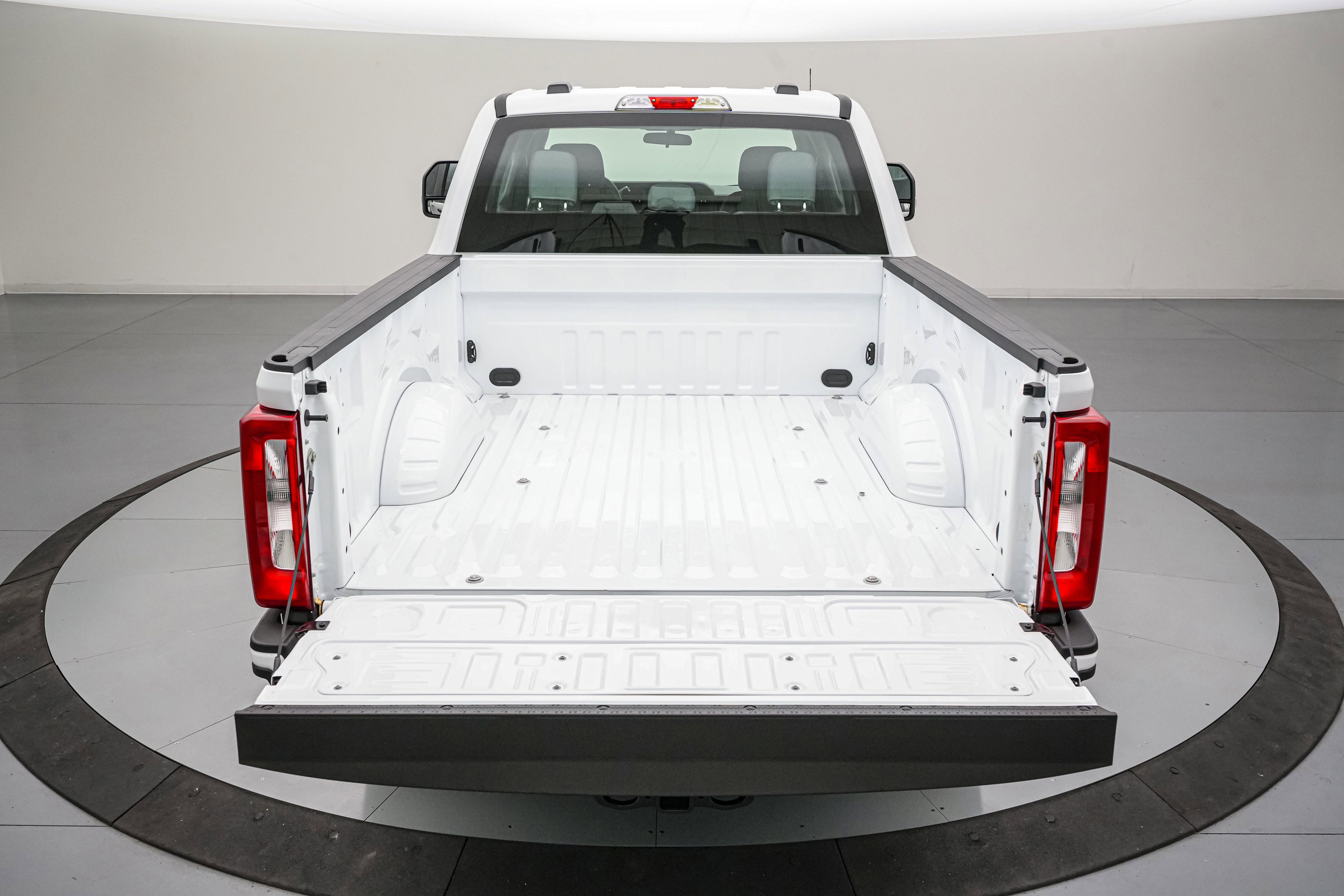 New 2026 Ford F250 XL AWD/4WD image 6