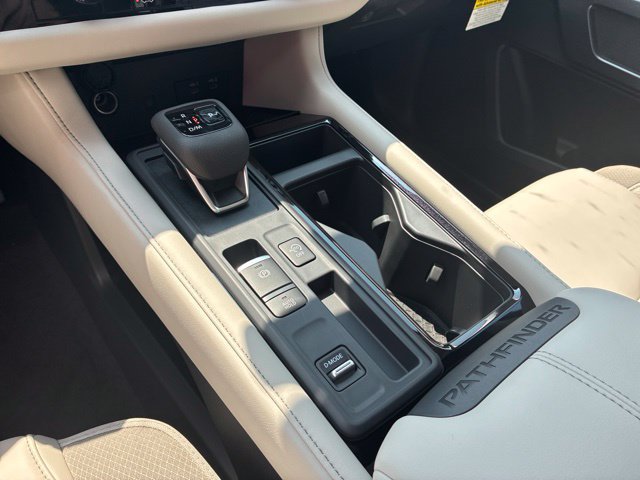New 2026 Nissan Pathfinder SL FWD image 15