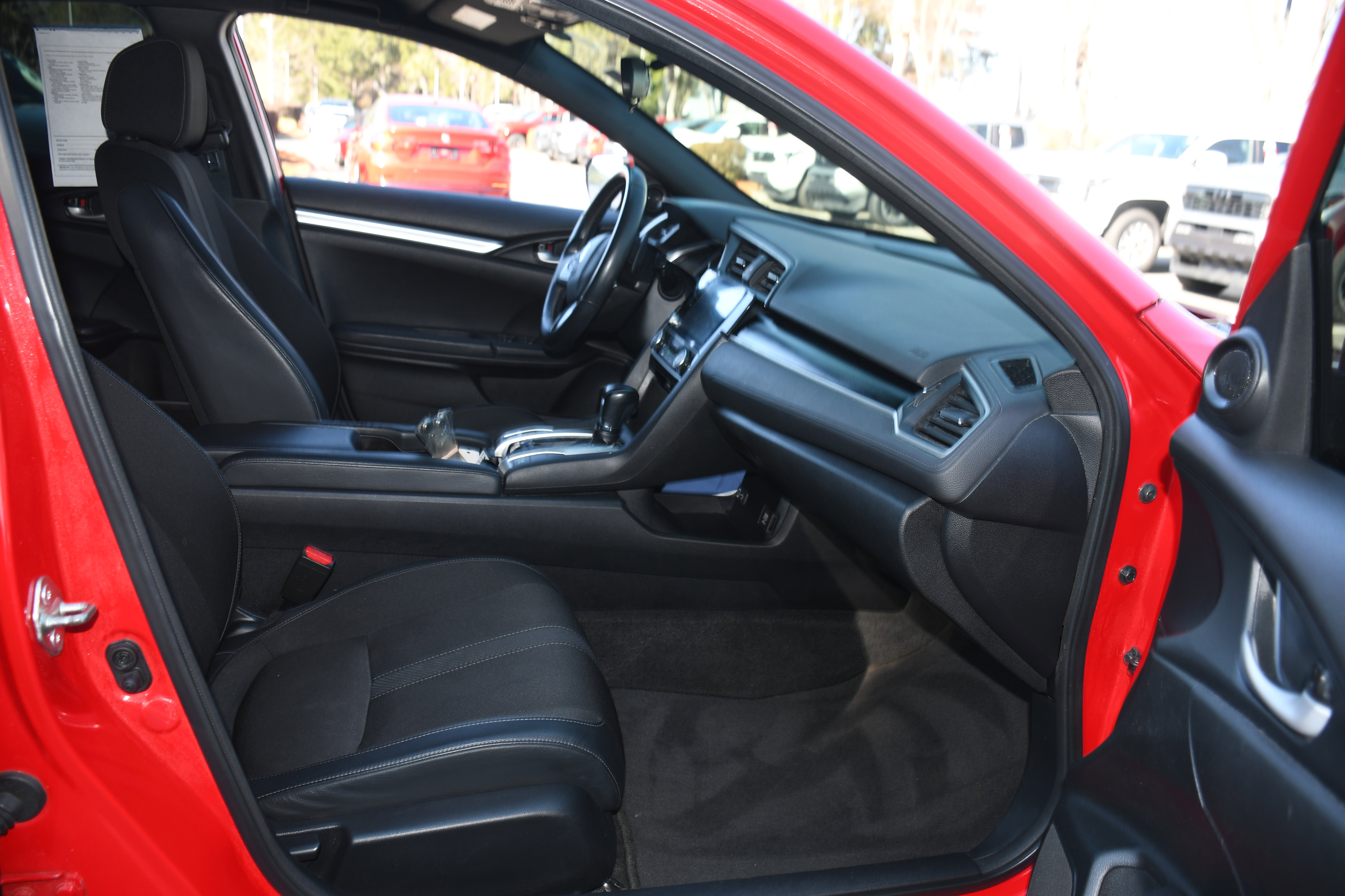 Used 2019 Honda Civic Sport image 19