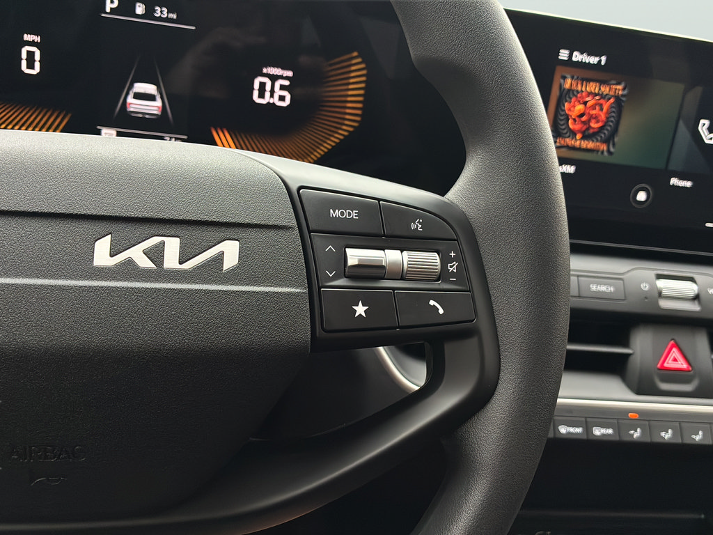New 2026 Kia K4 FWD image 28