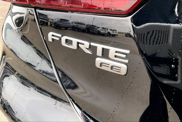 Used 2024 Kia Forte LX image 7
