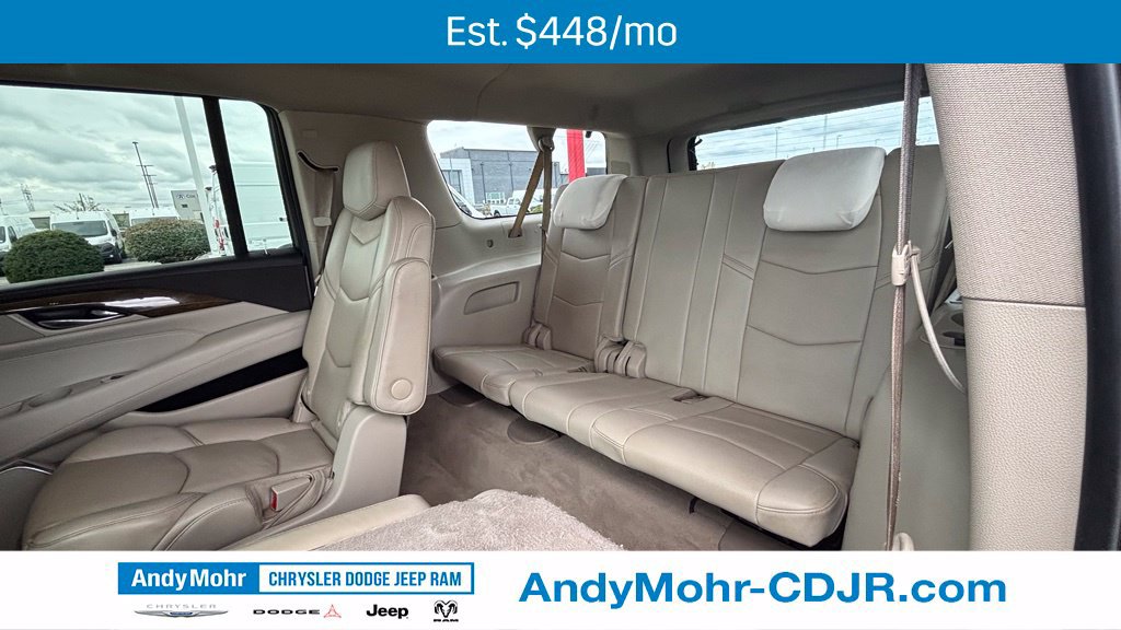 Used 2019 Cadillac Escalade ESV Luxury AWD/4WD image 14