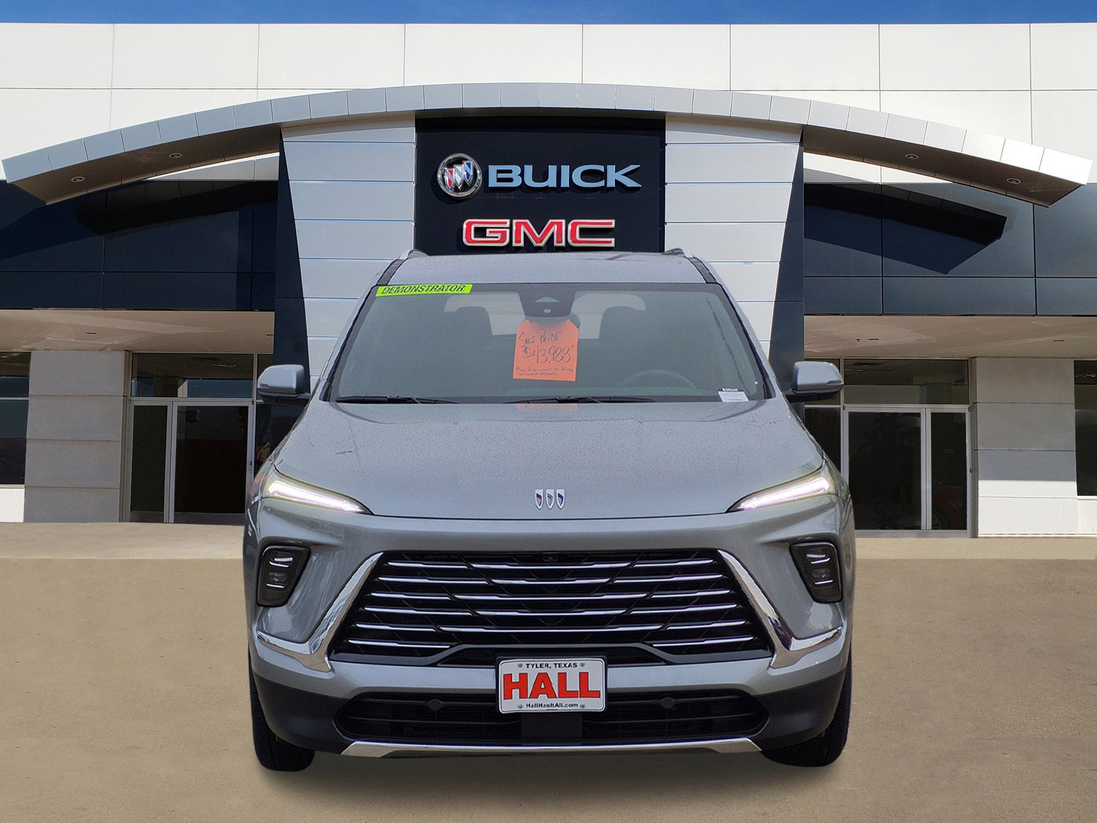 New 2026 Buick Enclave Preferred image 2