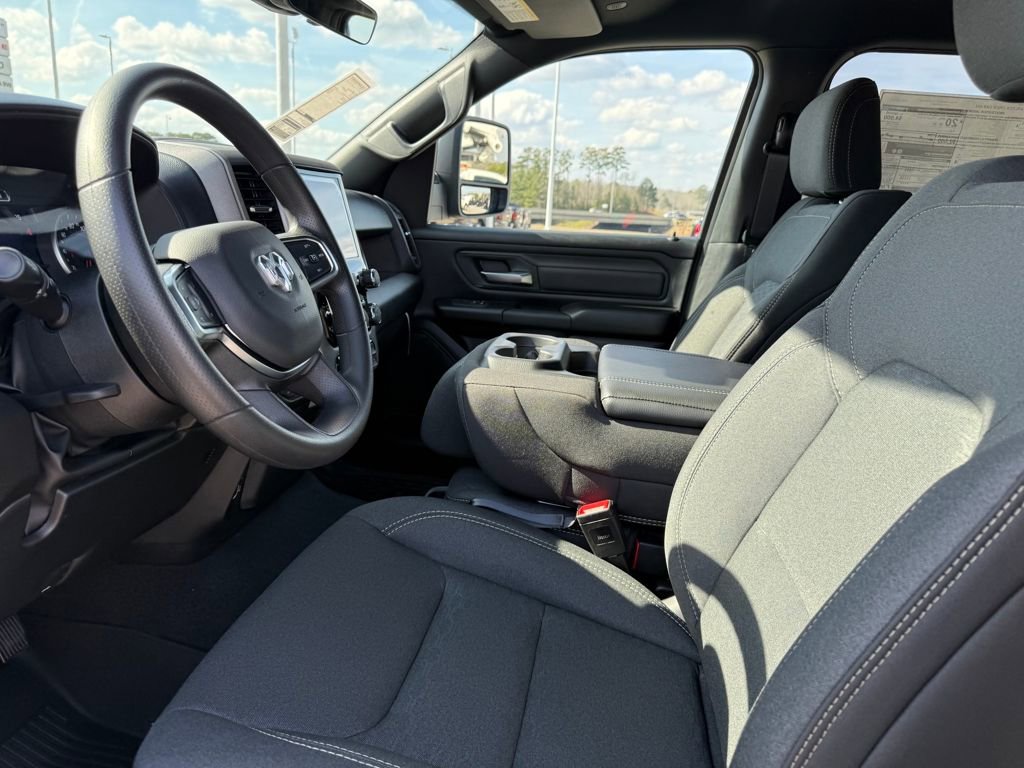 New 2026 RAM 1500 Classic Warlock image 9